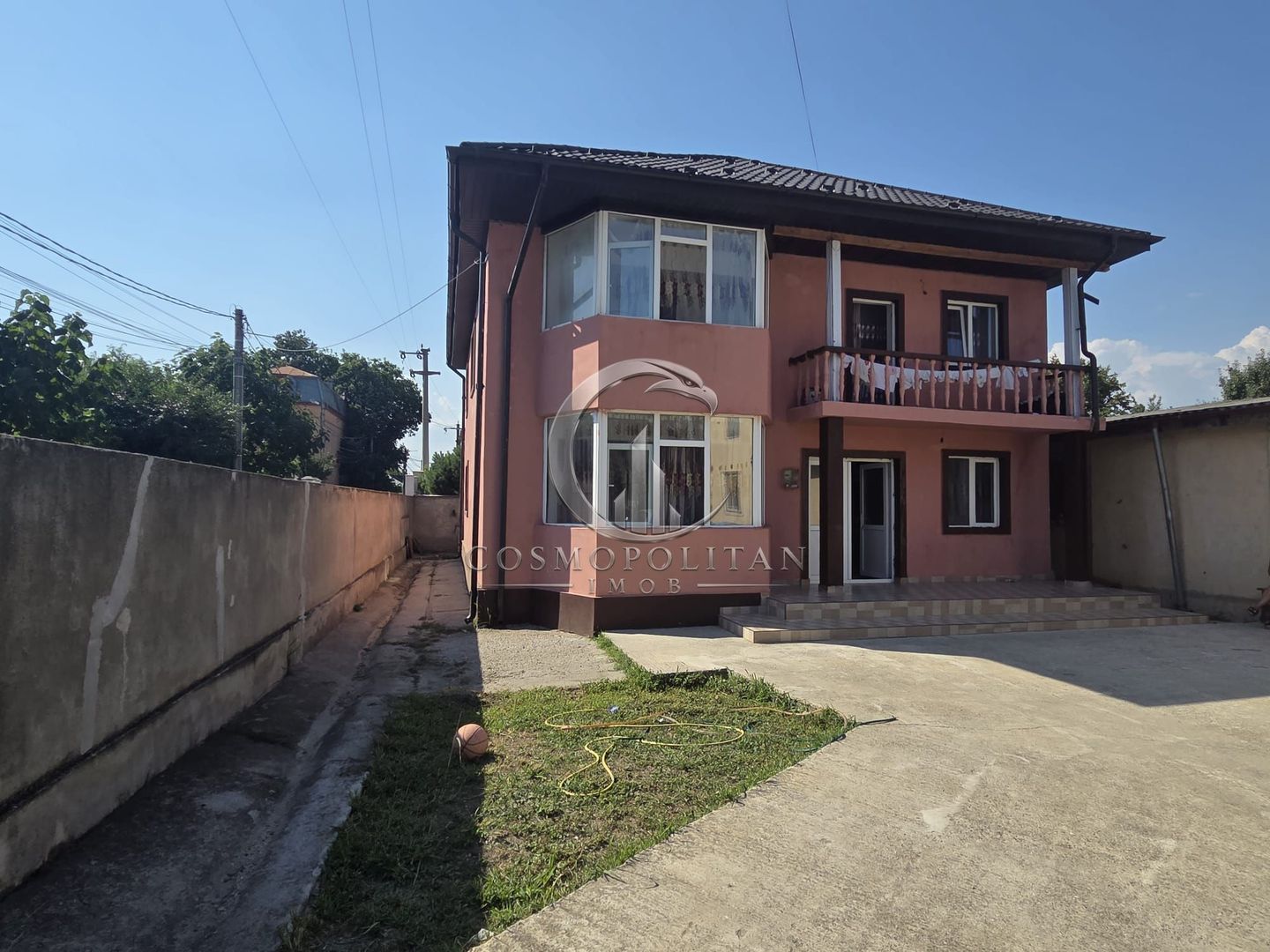 Vila in comuna Maracineni ~ 5 camere ~ constructie 2009 - Poză 6