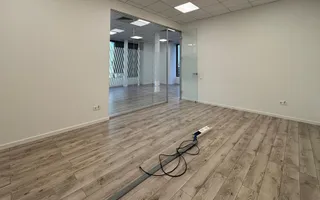 Spațiu versatil in zona centrala – birouri sau activități comerciale - Poză 15