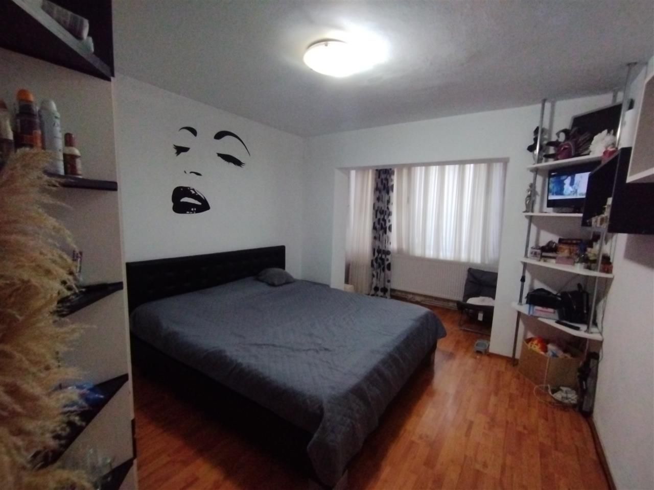 Apart  2 cam spațios Aradului- parter cu balcon centrala proprie - Poză 4