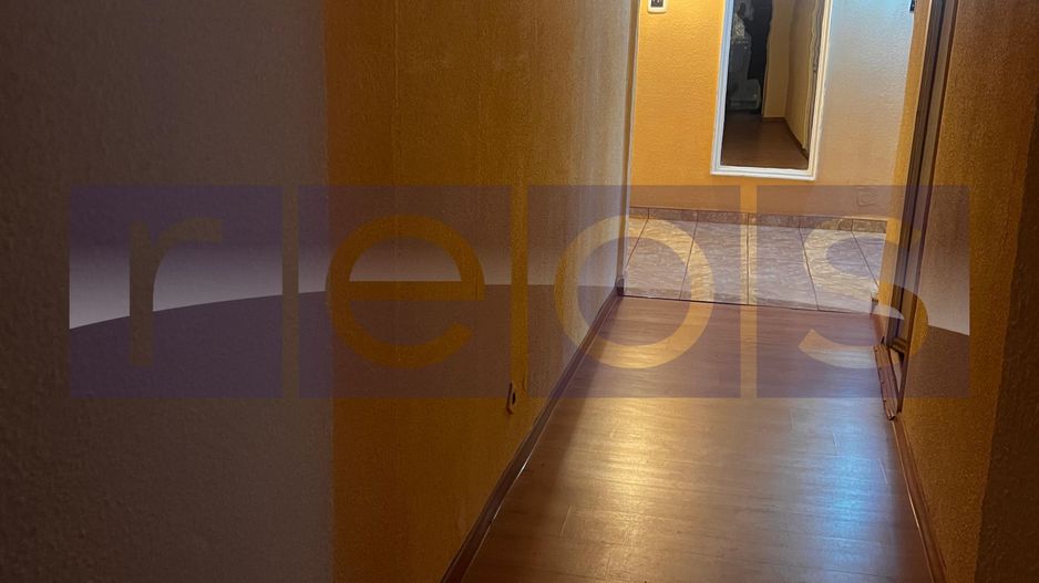 De vânzare apartament 3 camere – Decomandat - Aleea Suica - Poză 7