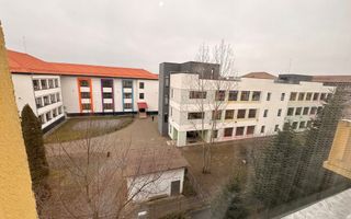 Apartament 2 camere centrală termică si calorifere noi Mihai Viteazu - Poză 12