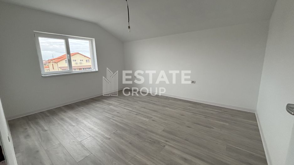 Casa individuala cu 5 camere in Mosnita Noua zona castel - Poză 4