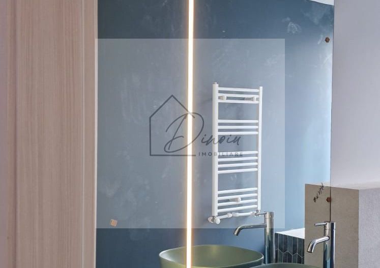 Vila de vanzare 5 camere ,4 bai, curte 85 mp zona Jollie Ville Pipera - Poză 13