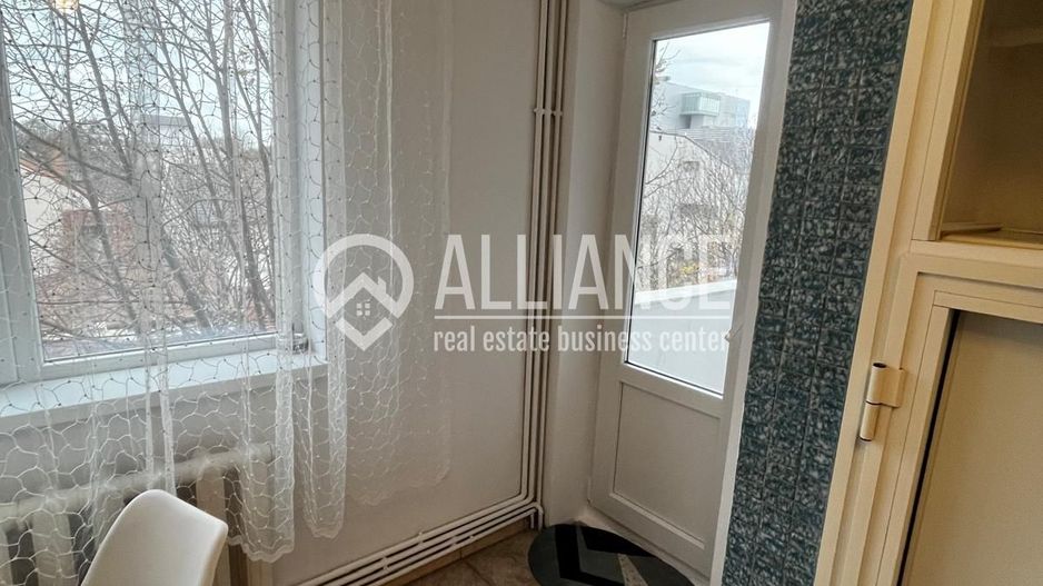 Ultracentral (cod04)-Apartament 3 camere mobilat-utilat si garaj - Poză 6