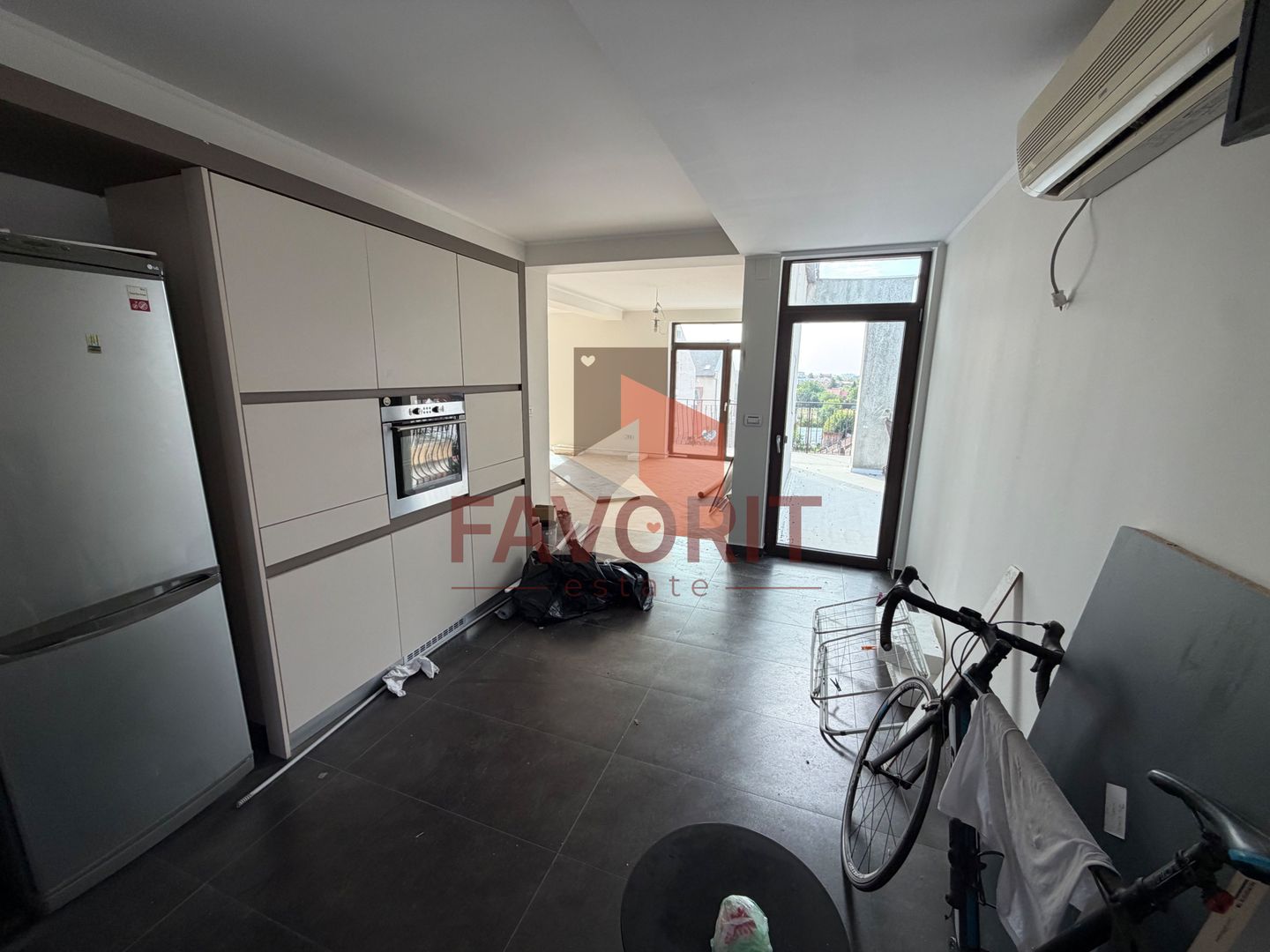 Penthouse pe 2 nivele. Odobescu. - Poză 18