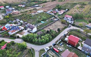 Teren intravilan Bradu, 1700 mp, toate utilitatile disponibile - Poză 8