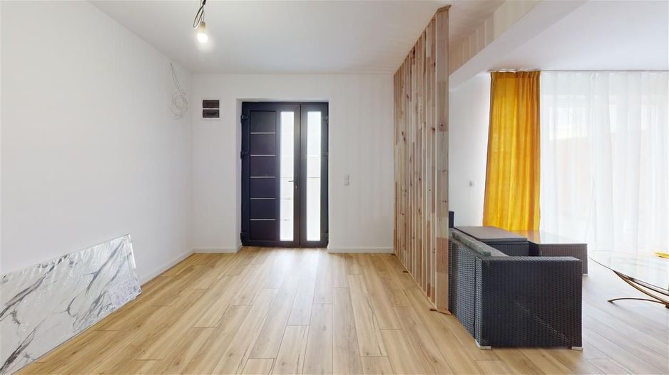 Casa tip duplex  Bavaria Stadt - curte proprie, incalzire pardoseala - Poză 17
