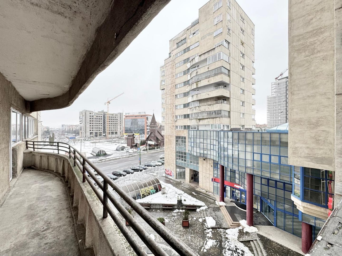 COMISION 0! Apartament cu 4 camere langa AFI, in Centrul Civic - Poză 10