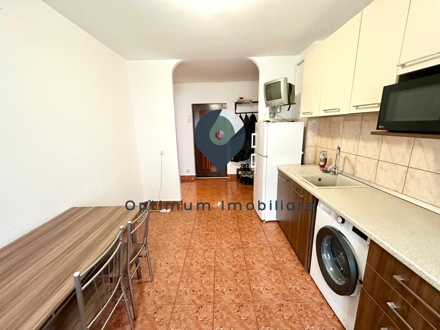 Apartament cu 2 camere, etaj 1, decomandat, de inchiriat in Zorilor ! - Poză 5