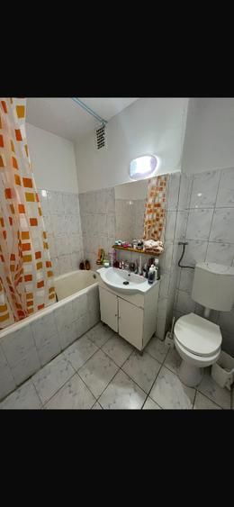 1 Camera | Take Ionescu | Aproape de Medicina si ISHO - Poză 5