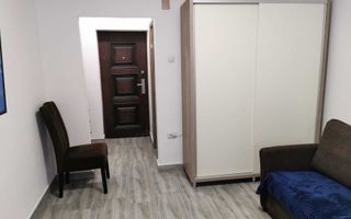 Garsonieră de închiriat în Galata, etaj 1, renovată - Poză 3