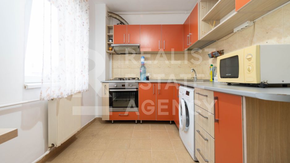 Vânzare, garsonieră în zona Drumul Taberei - Poză 9