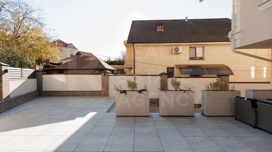 Chirie, casă, 4 camere, strada Plaiului, Botanica - Poză 4