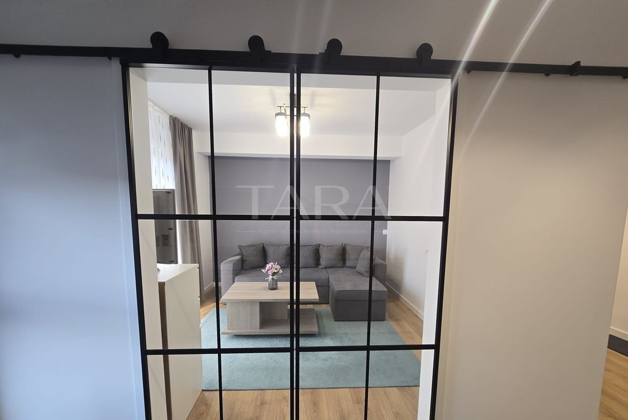Apartament nou cu 2 camere decomandate, parcare inclusă – Florești. - Poză 3