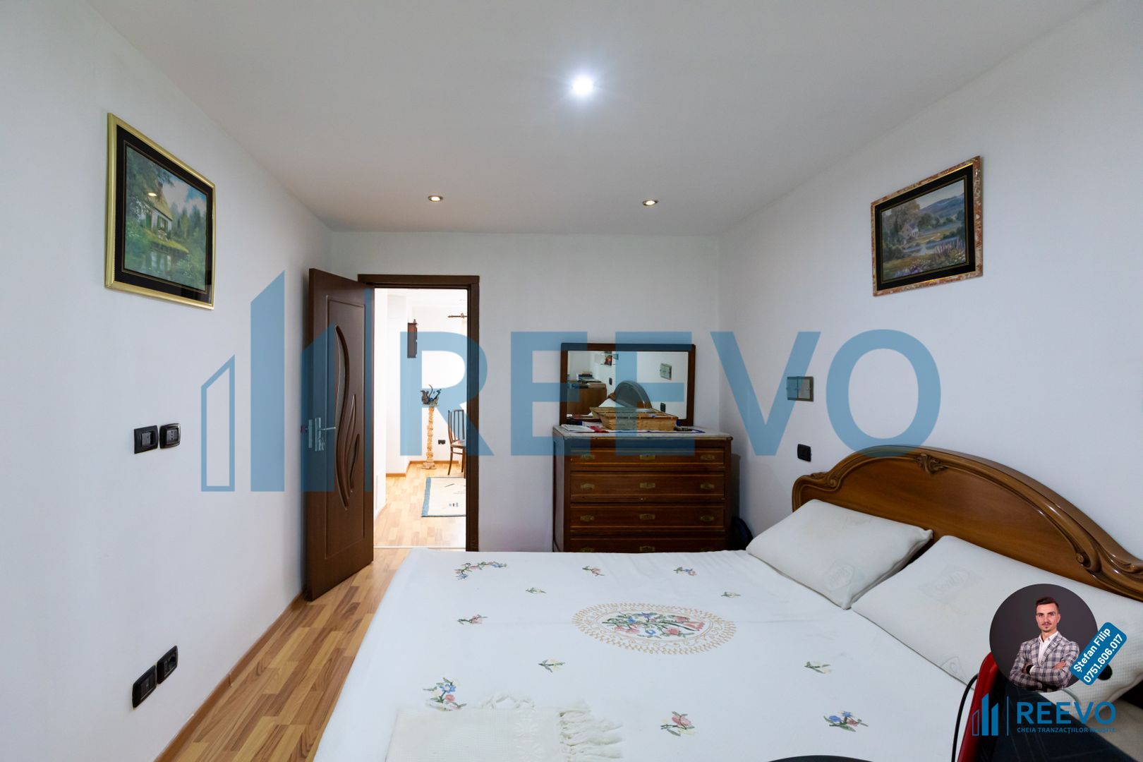 Casă de vânzare Buhuși, Str. Orbic - Poză 10