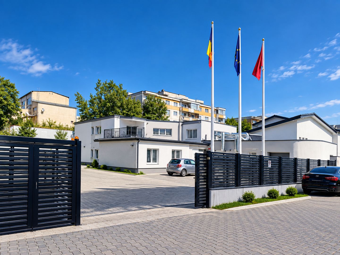 Spatiu comercial/ de inchiriat /Intre Lacuri - Poză 1