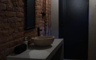 SAD - Spatiu comercial central de 160mp - ideal pentru cafenea, crama, magazin - Poză 9