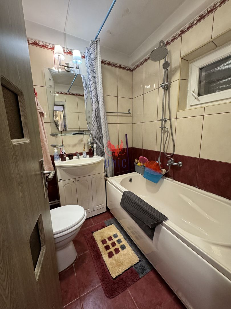 Rafinament si Spatiu Generos: Apartament de Lux cu 4 Camere - Poză 11