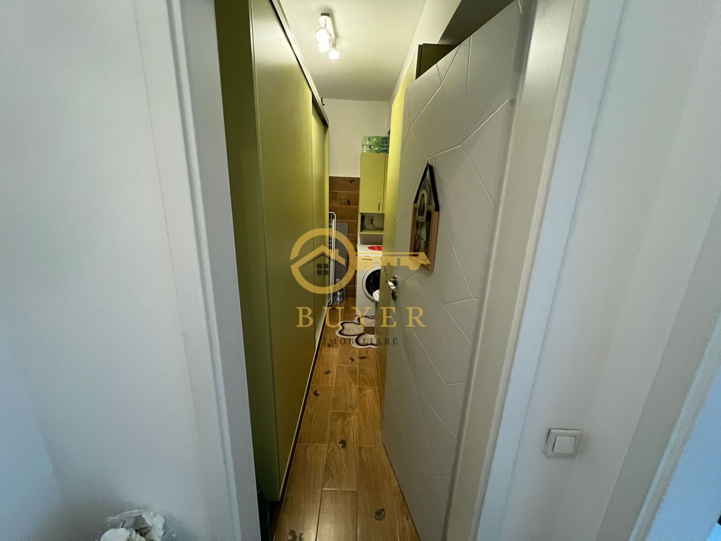Apartament cu 3 cam mobilat si utilat- Etaj 2, balcon- zona Brana - Poză 8
