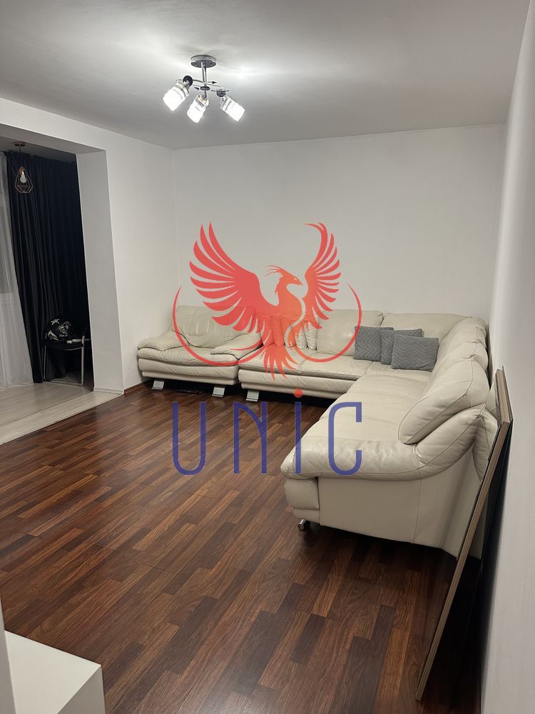 2 camere decomandate,  etaj 3, Rovine - 110 000 euro - Poză 3