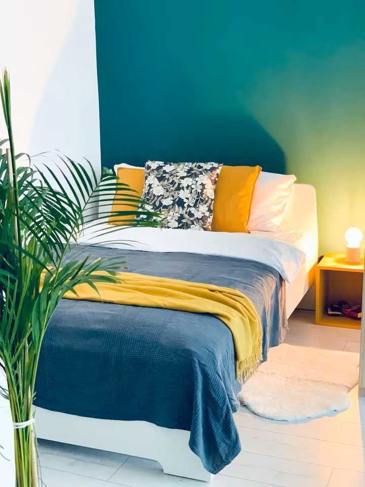 Închiriez garsonieră modernă, Vitan, mobilată, openspace - Poză 3