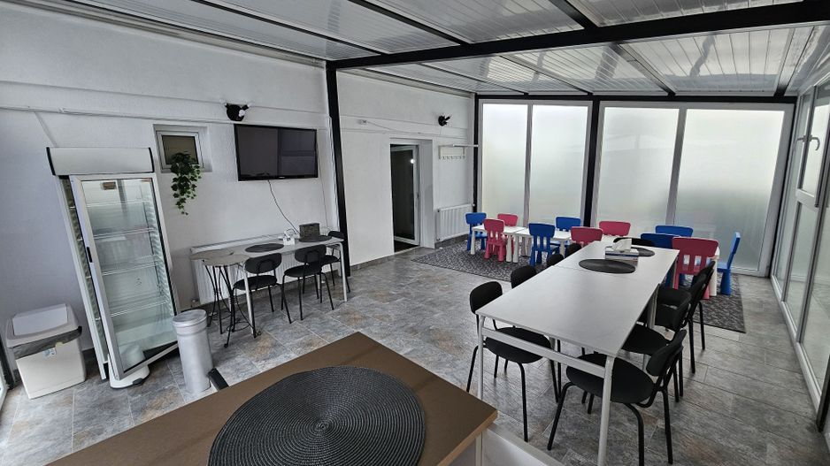 Spatiu de inchiriat 120 mp utili Campina central! - Poză 10