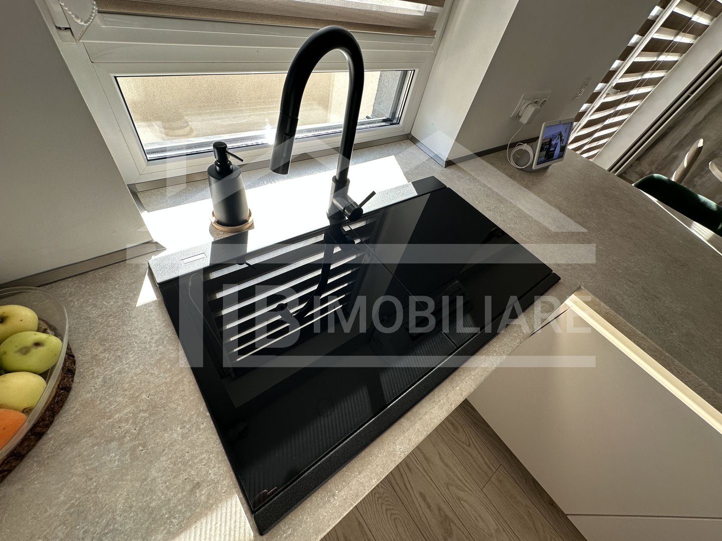 Apartament cu 2 camere , 56mp, parcare, Zona Maurer Residence - Poză 10