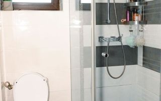 Apartament cu 3 camere, 2 bai, etaj 2/3 , 77 mp in cartierul Europa ! - Poză 6