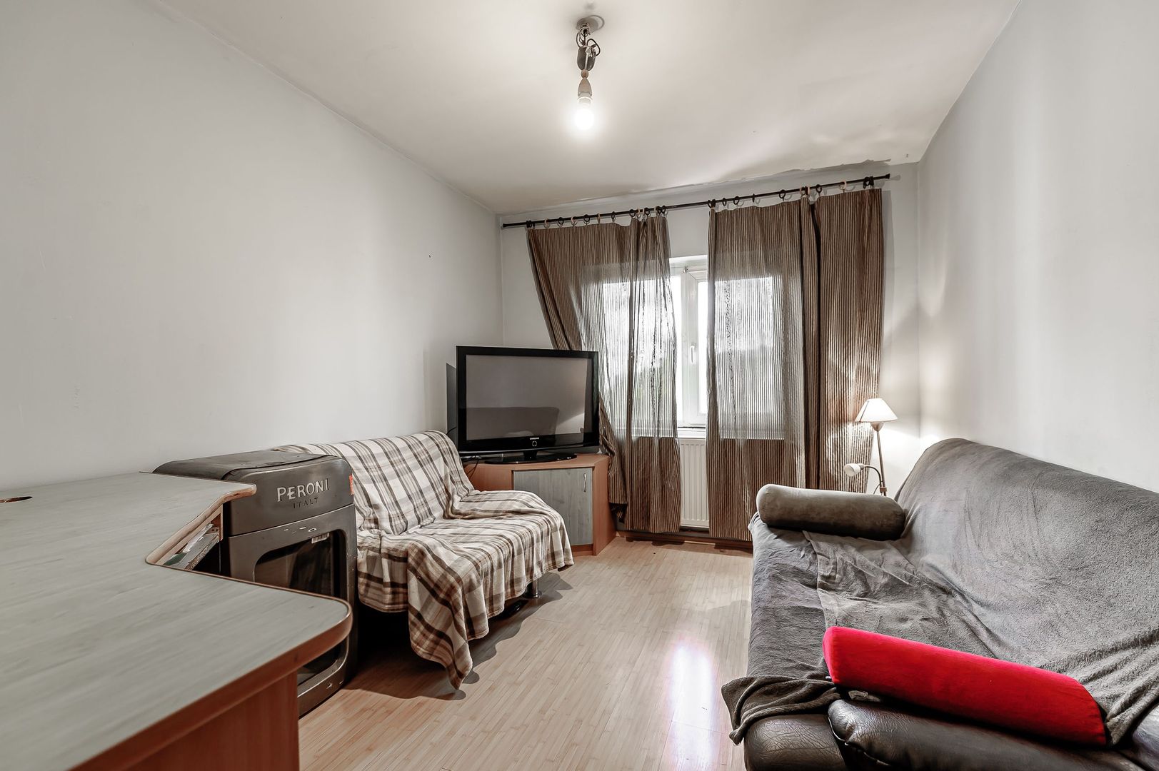 REZERVAT! Apartament 5 camere în Micălaca - Poză 3
