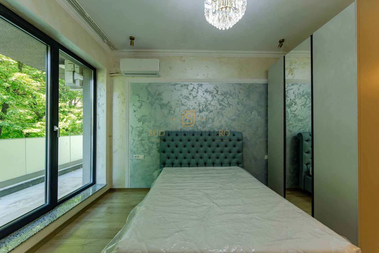 Apartament Premium 3 Camere zona Eroii Revoluției 99,6 mp - Poză 1