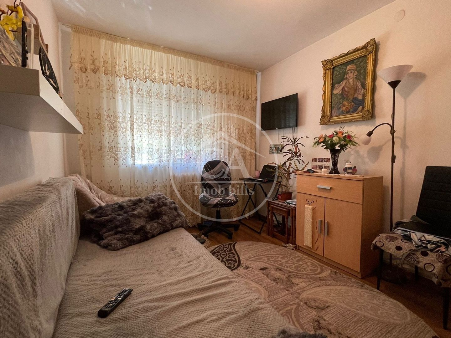Apartament cu o cameră de vânzare in zona Rogerius, Oradea - Poză 2