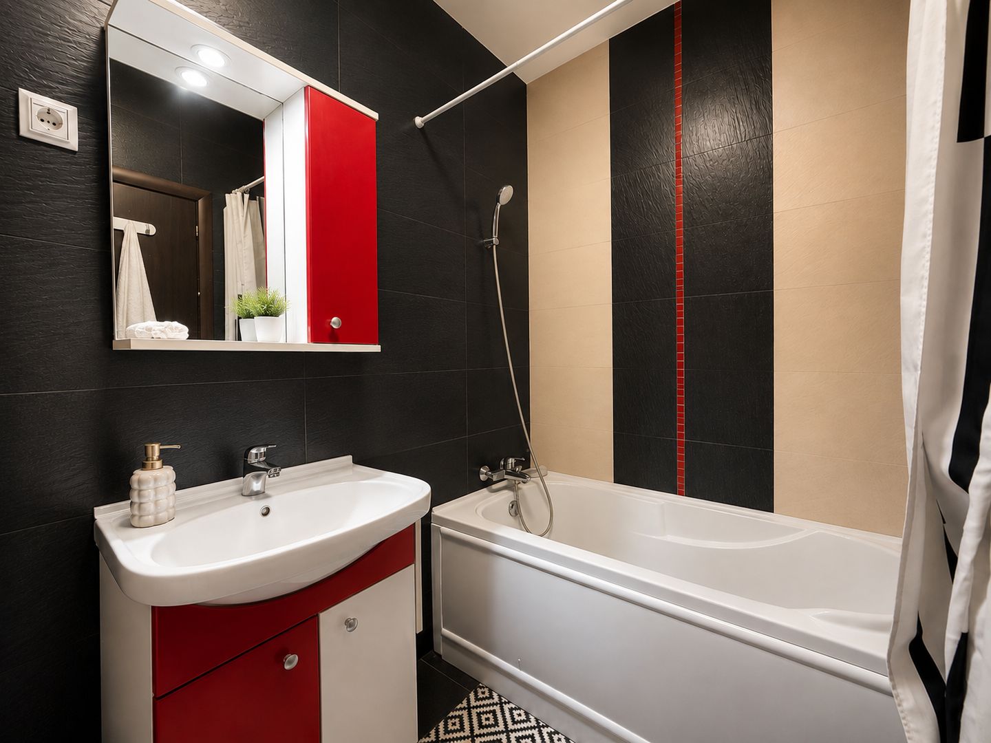Garsoniera / studio de vanzare in Mamaia zona Centrala Constanta - Poză 6