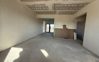 Casa 3 Dormitoare/Garaj/Terasa cu Teren Generos de  650MP - Poză 4