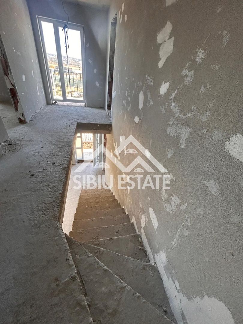 Casa duplex de vanzare 4 camere, 2 bai-s.u. 142 mp. PRET AVANTAJOS - Poză 66