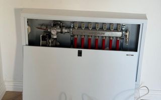 Casa de vânzare în Domnești, strada Ciutaci 5 camere - Poză 4