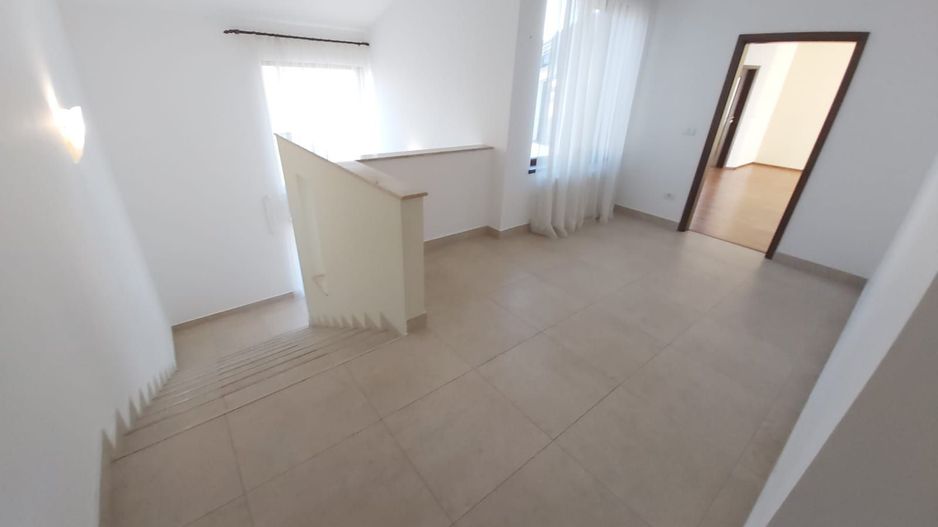 CASA DE VANZARE-MEHALA - Poză 10