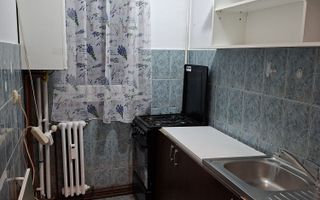 Apartament 2 camere ND 45 mp Podu Ros-380euro - Poză 6