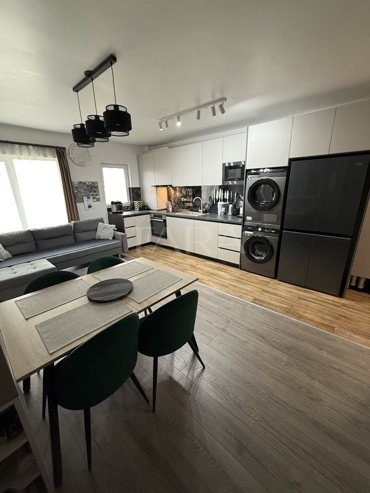 Apartament 3 camere, etaj intermediar – Florești. - Poză 2