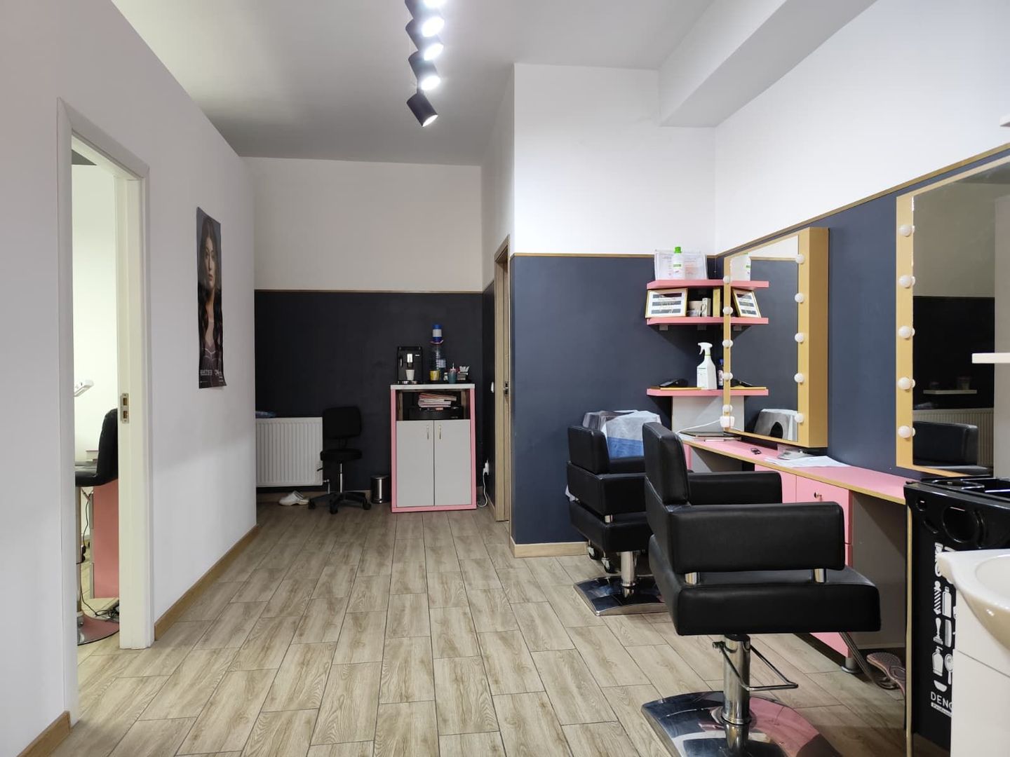 Inchiriere salon de infrumusetare – afacere la cheie, zona Lidl Iosia - Poză 8