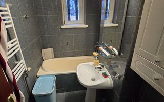 vand apartament 3 camere zona ultracentrala,vedere la Dunare ,etaj 2, - Poză 7