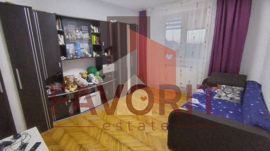 Apartament 3 camere decomandat | Zona Sagului - Poză 1