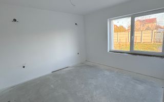 Casă la intrare în Sântandrei - Poză 5