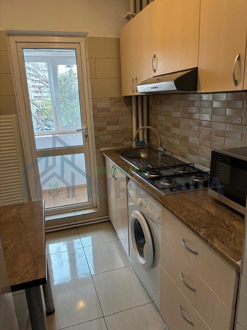 Pers fizică închiriez ap 3 cam hala centrala - Poză 3