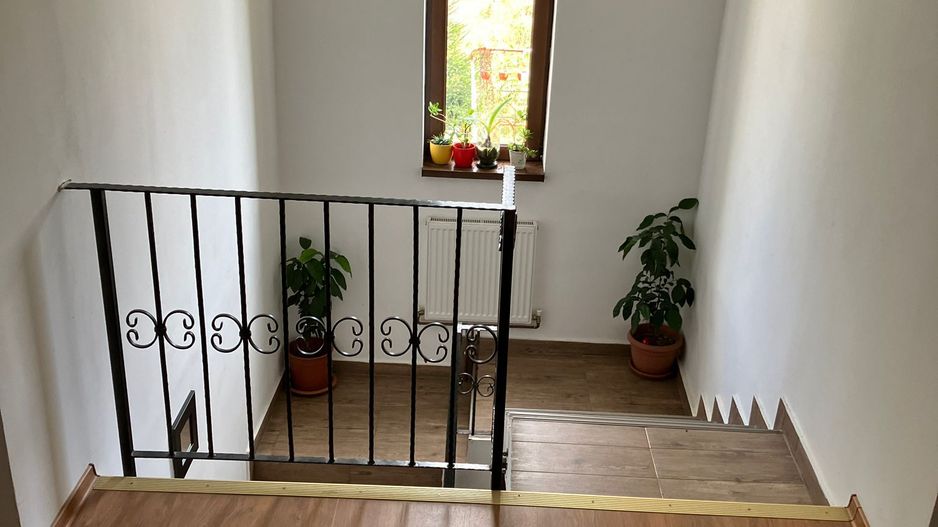 Casa in zona Lunca Marcusului - Poză 11