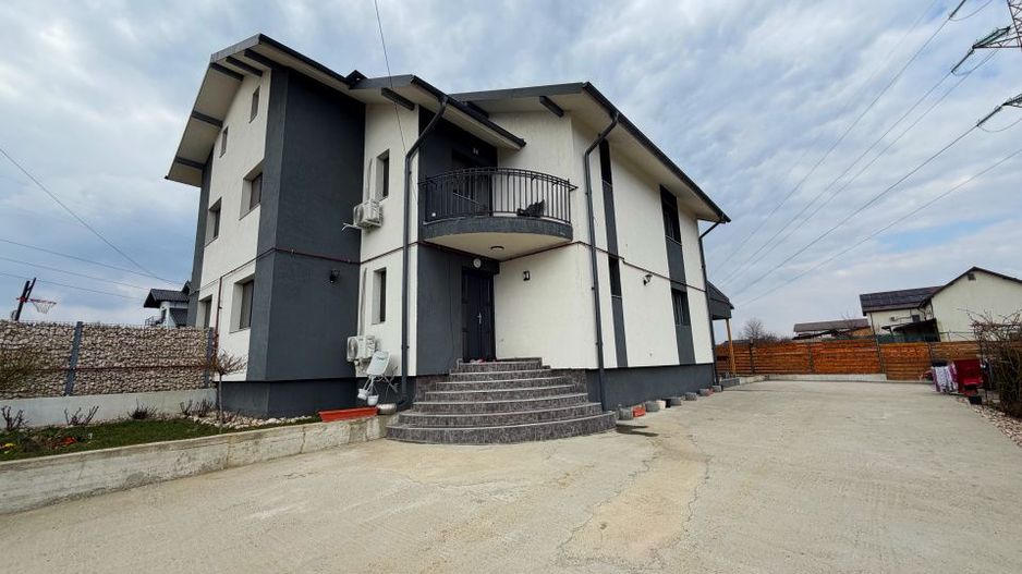 Casa spatioasa 5 camere Trivale - Clasa energetic A - Poză 28