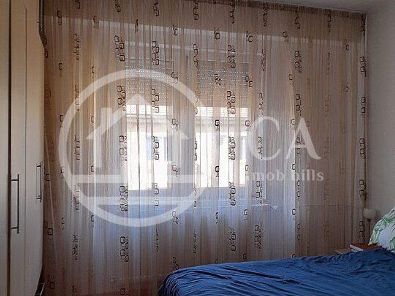 Apartament cu 4 camere de vanzare in Velenta, Oradea - Poză 7
