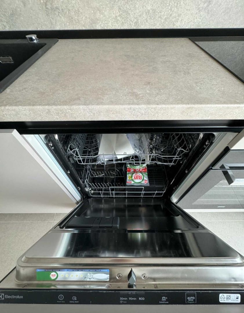 Apartament 2 camere plus parcare  - Bucurestii Noi - Metrou Jiului - Poză 3