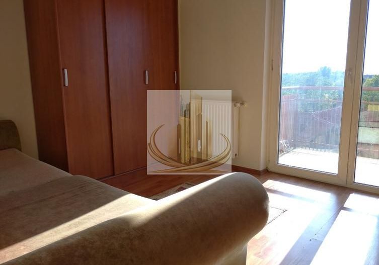 Apart 3 camere , bloc nou , utilat , mobilat, parcare privata - Poză 2