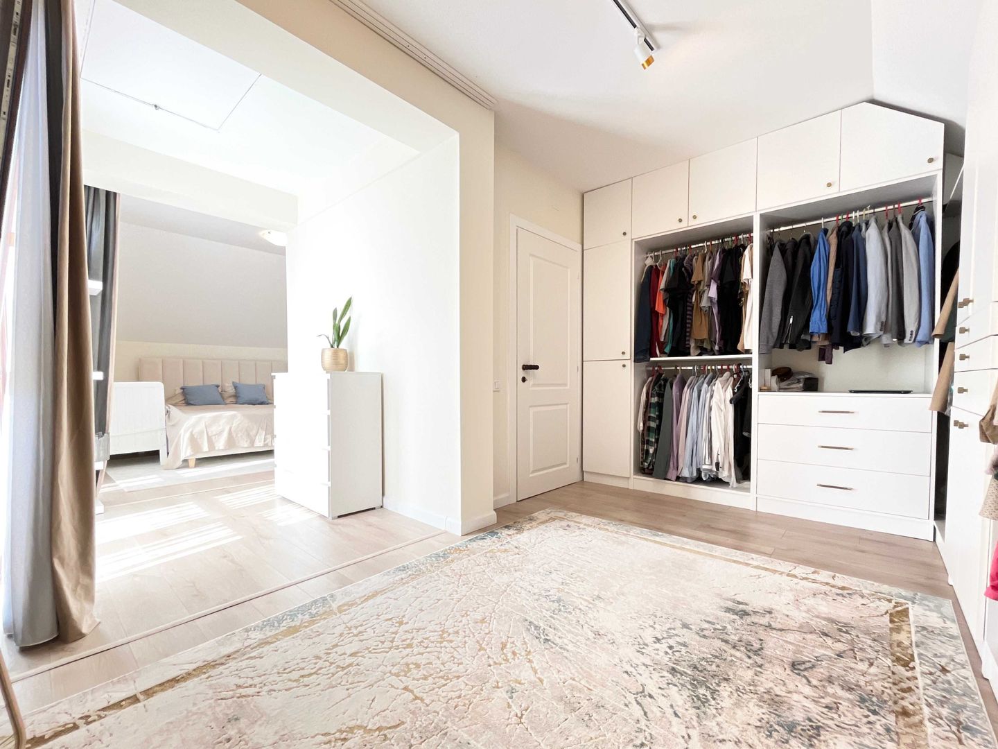 Vanzare vila individuala 5 camere | Pipera | 5 locuri de parcare - Poză 4