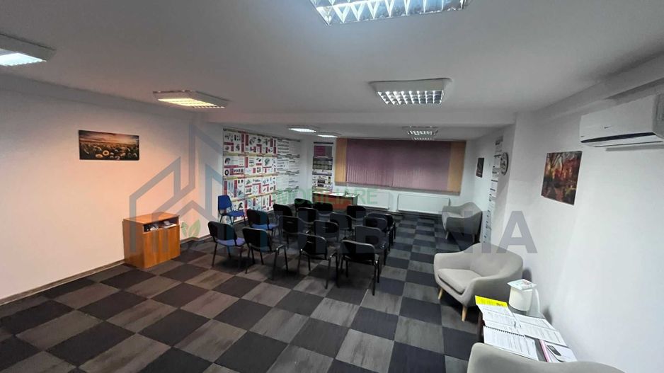 Spatiu de inchiriat 65 Mp -Tatarasi /Cladire Birouri/Spatiu Comercial - Poză 3